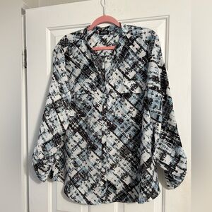 Jones New York Women's Blue and Black Checkered Button Down Shirt